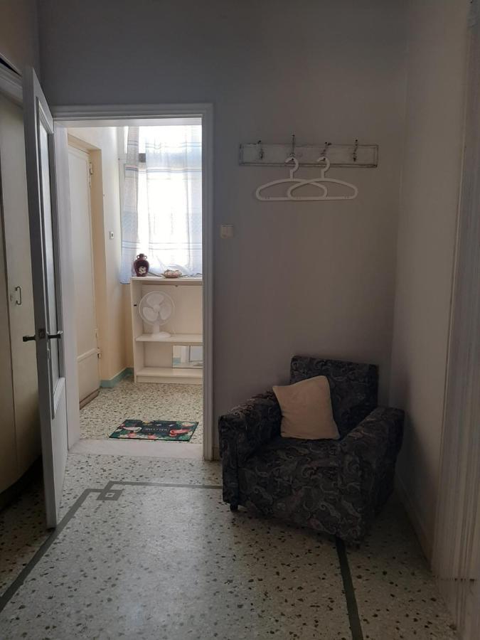 Retro Comfy Home Near Monastiraki เอเธนส์ ภายนอก รูปภาพ