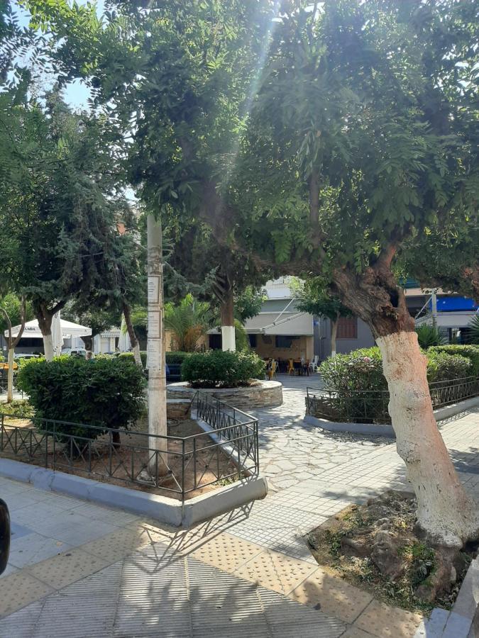 Retro Comfy Home Near Monastiraki เอเธนส์ ภายนอก รูปภาพ
